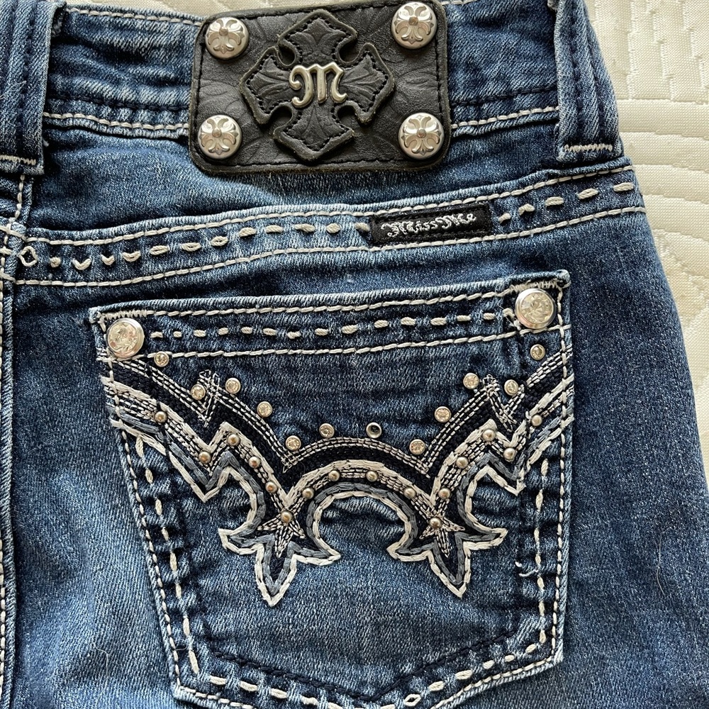 Miss Me size 27